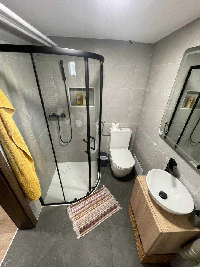 Home-In Apartma Ljubljana Exteriör bild